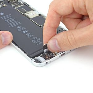 Thay pin iPhone 6 plus chính hãng